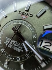 SEIKOJUST SKY-DWELLER OLIVE DIAL - Image 3